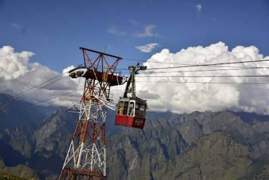 Auli Chair Lift - Places to Visit in Auli - Gola Holidays - Slide 3